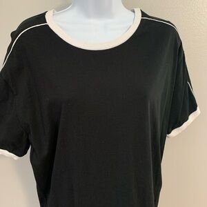 No Boundaries Black Tee With Trim Detail